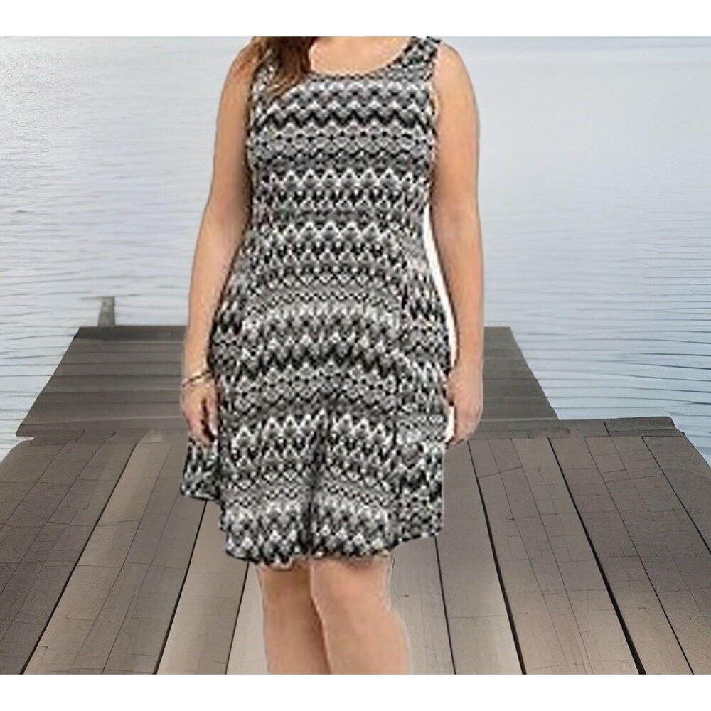 Torrid Womens A Line Dress Black White Chevron Floral Stretch Sleeveless Plus 14